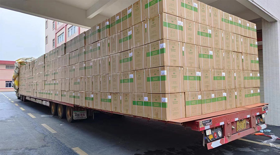 場面壯觀！國內(nèi)某知名品牌客戶2000臺波輪洗衣機高效裝柜完畢