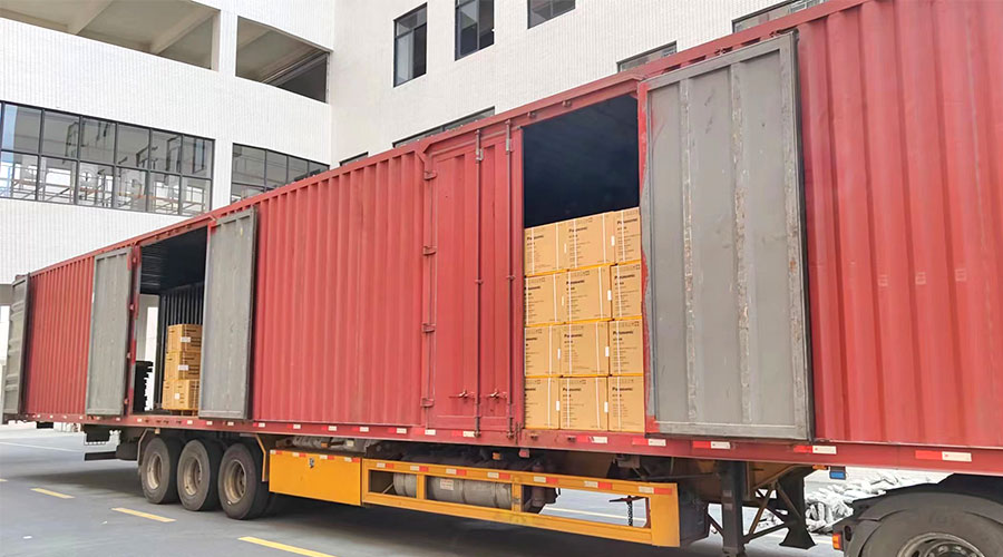 使命必達！高效完成國內(nèi)知名品牌客戶迷你洗衣機裝柜發(fā)貨